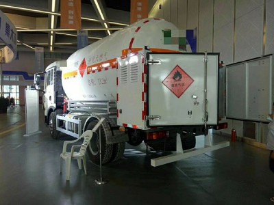 出售液化天然气充装专用加液车 小型LNG加气车价格图2