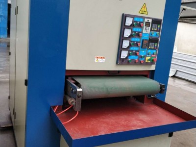 苏州800宽水磨拉丝机图2