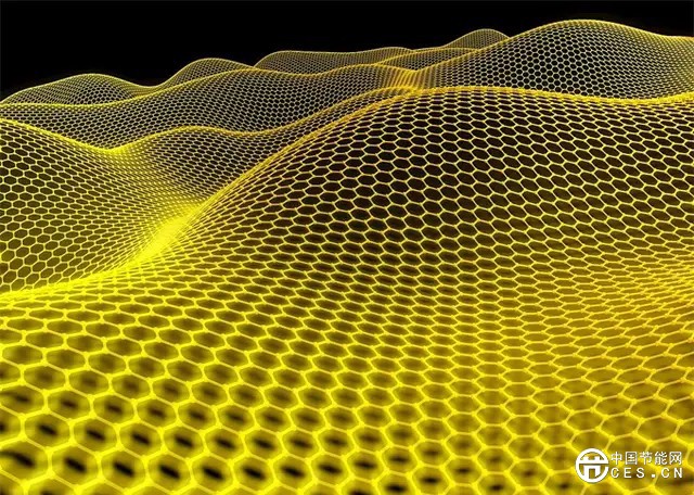 丹麦科学家成功在石墨烯上“雕刻”纳米级小孔，将其导电能力再提高1000倍