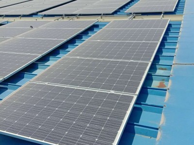 太阳能光伏组件回收、拆卸组件电池板回收15962622119图2