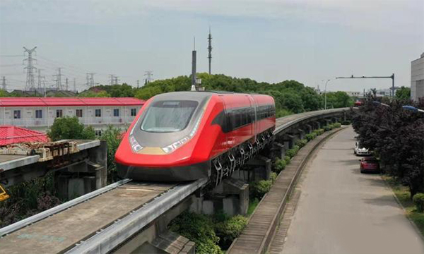 中国创新磁悬浮技术！可在列车行驶中实现无线传电，效率达92%