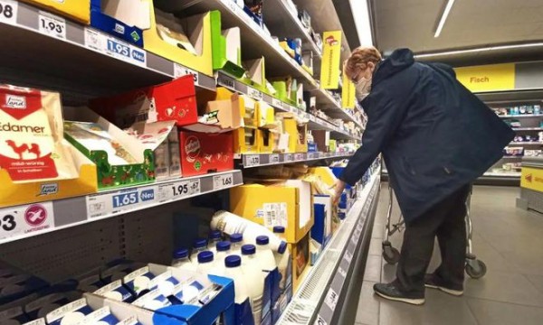 德媒：俄罗斯能源“断供”，德国超市涨价