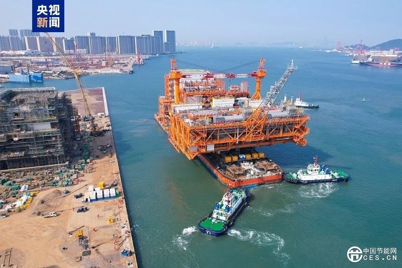 实现多项首创技术 我国渤海最大海上油气平台完工起运