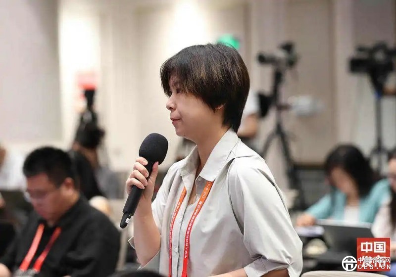 国新办举行新闻发布会 介绍“深化提升‘获得电力’服务水平 全面打造现代化用电营商环境”有关情况