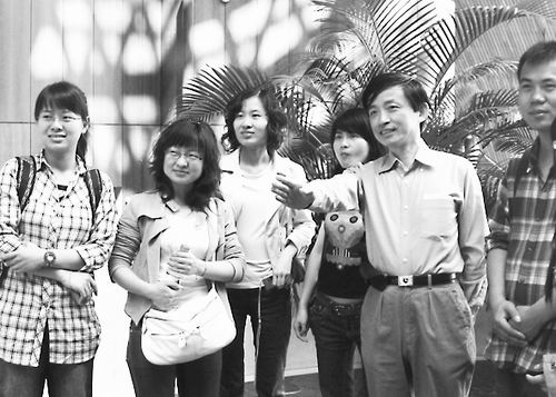 李沙右一