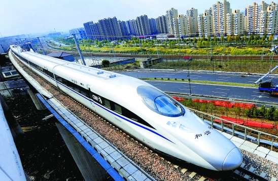 中国研发出全球最先进高铁牵引技术 耗资1亿元