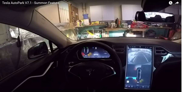 tesla-model-s-version-7-1-software-summon-automatic-parking-feature--from-youtube-video-by-ricco831_100542495_m.jpg