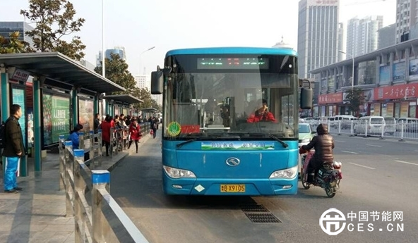 XMQ6106