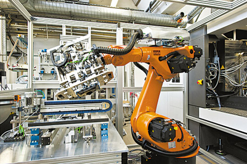 中国加快工业自动化发展进程 机器人发展迅猛