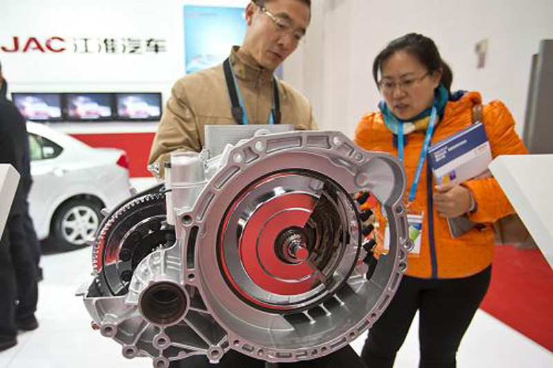 2013中国汽车工程及制造技术博览会在京开幕1