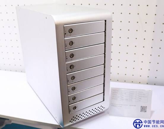 SATA 6Gbps磁盘阵列柜