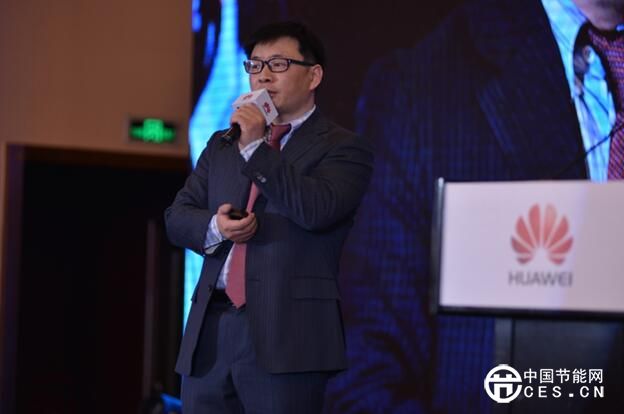 华为企业BG中国区智慧城市总工姚健奎先生发表主题演讲：新ICT让城市更智慧